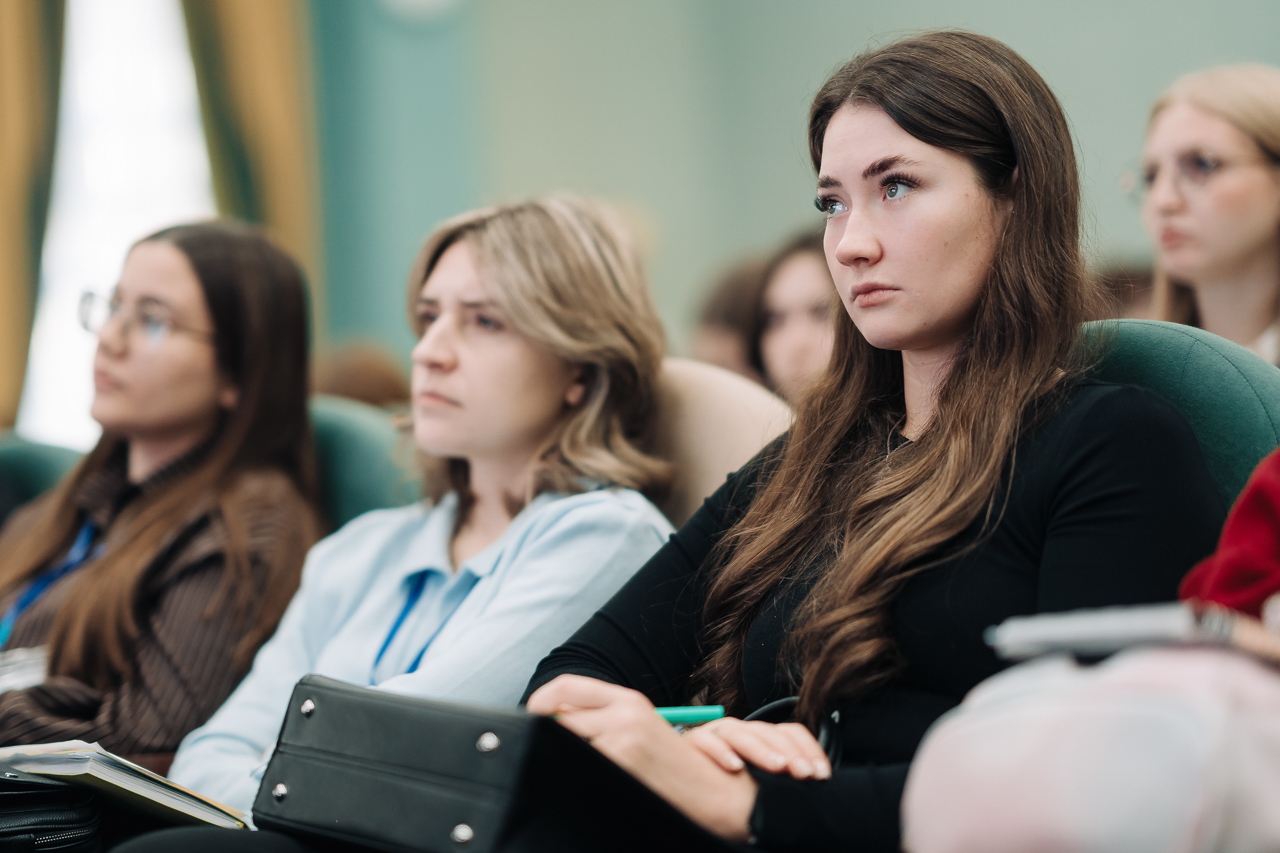 Новая тема ФПП: «Педагогическая этика и коммуникативная культура как составляющие профессионально-личностного самосовершенствования педагога»