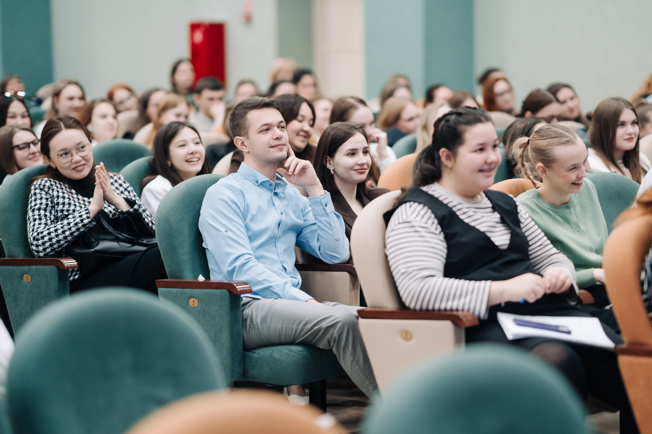 Новая тема ФПП: «Педагогическая этика и коммуникативная культура как составляющие профессионально-личностного самосовершенствования педагога»