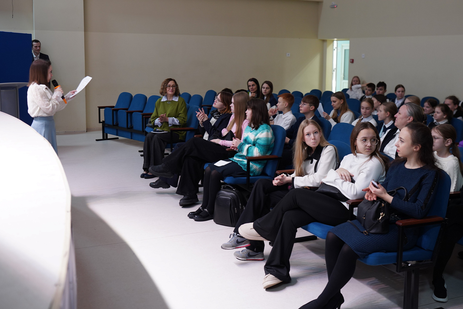 В Тюмени провели творческий фестиваль в честь 90-летия со дня рождения Николая Михайловича Рубцова