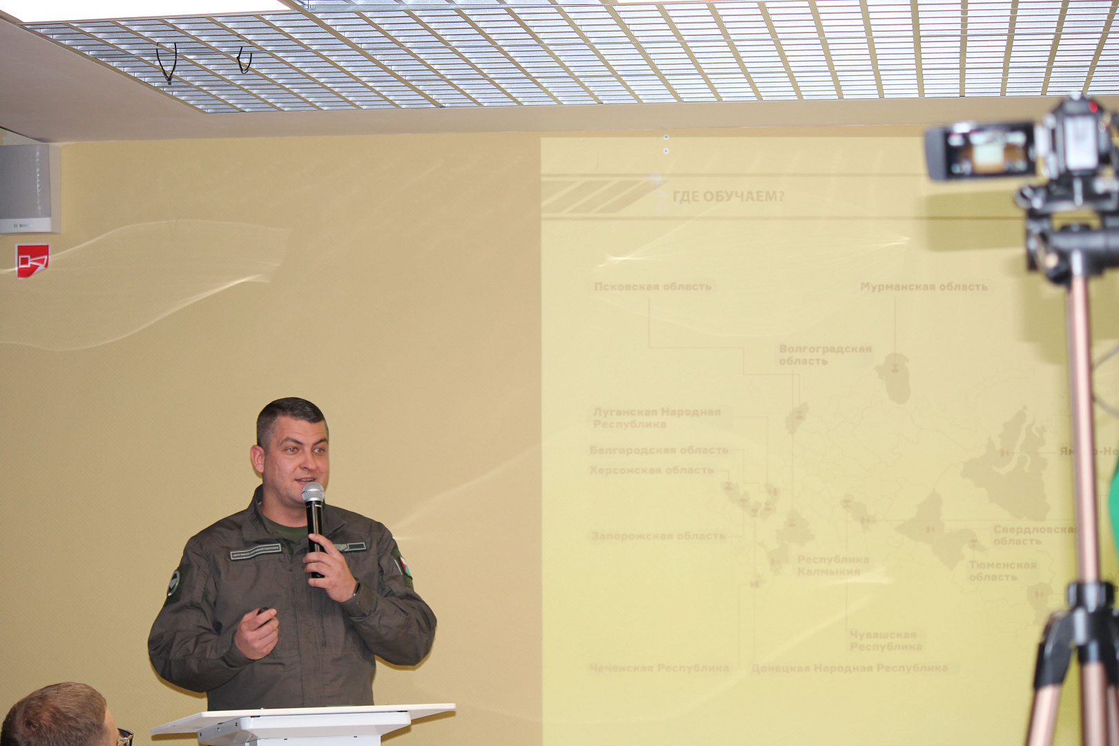 Стратегическую сессию межведомственного межмуниципального обмена опытом работы в сфере дополнительного образования провели в Историческом парке Тюмени