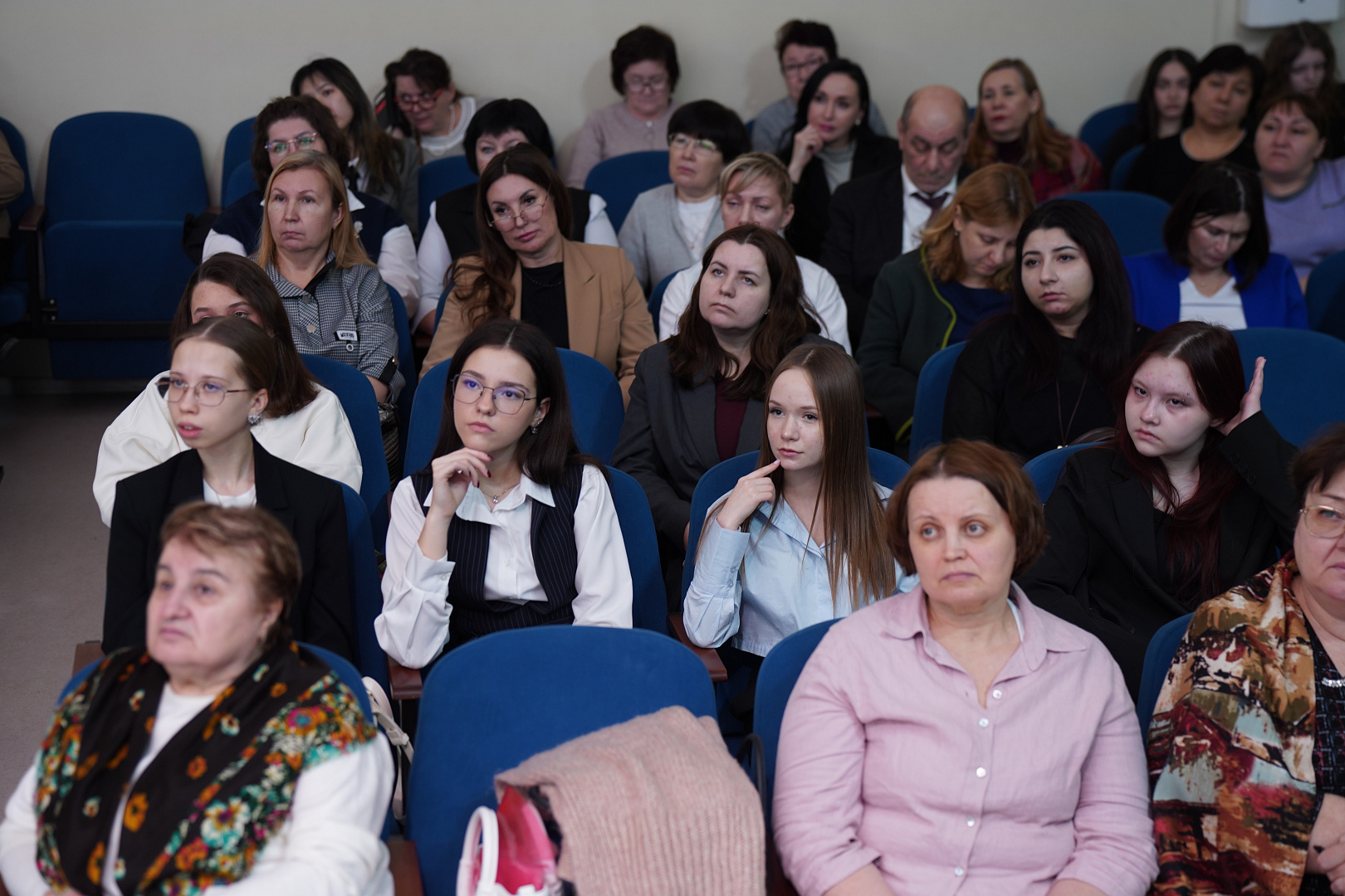 В Тюмени провели творческий фестиваль в честь 90-летия со дня рождения Николая Михайловича Рубцова