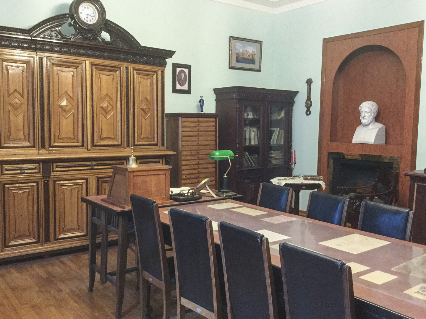 В Северной столице продолжается XVI Петербургский международный образовательный форум, в котором участвует ректор ТОГИРРО Вера Соловьева