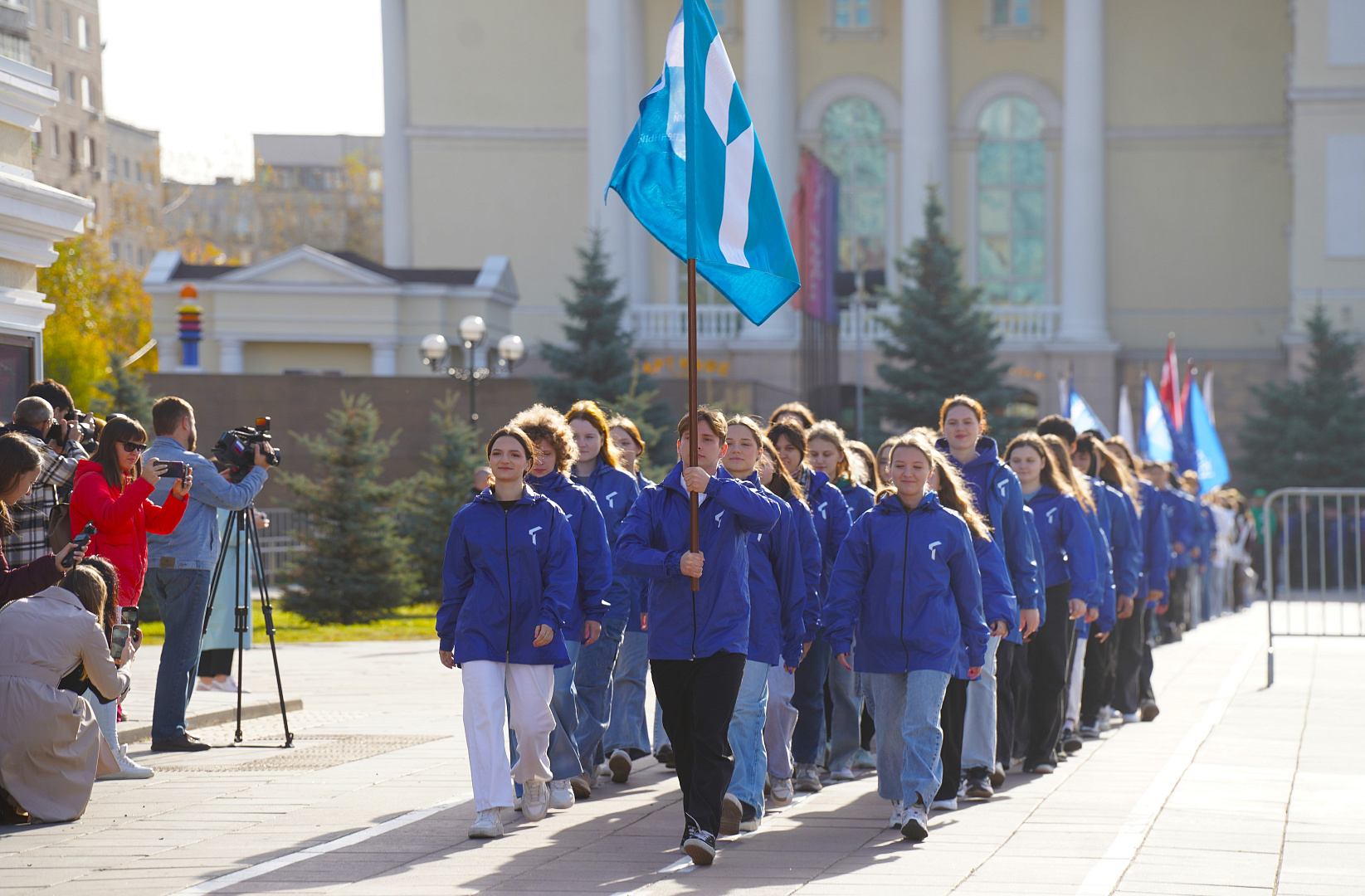 Молодежное шествие «Тюмень будущего»