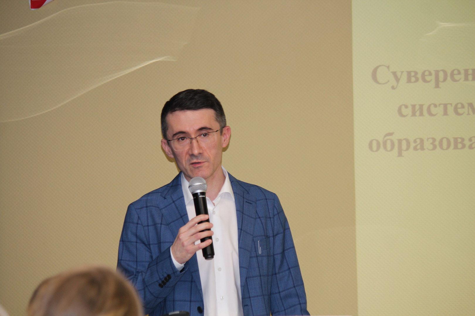 Стратегическую сессию межведомственного межмуниципального обмена опытом работы в сфере дополнительного образования провели в Историческом парке Тюмени