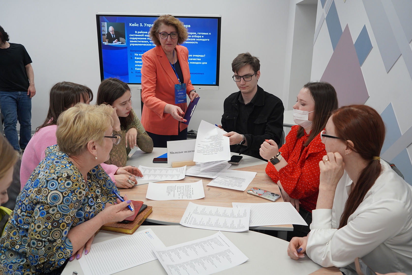 В Северной столице продолжается XVI Петербургский международный образовательный форум, в котором участвует ректор ТОГИРРО Вера Соловьева